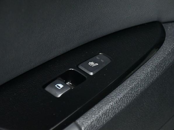 Kia Sportage V с пробегом 2022 года, цена 3 825 000 рублей, 88617 км, внедорожник, Автокод Объявления