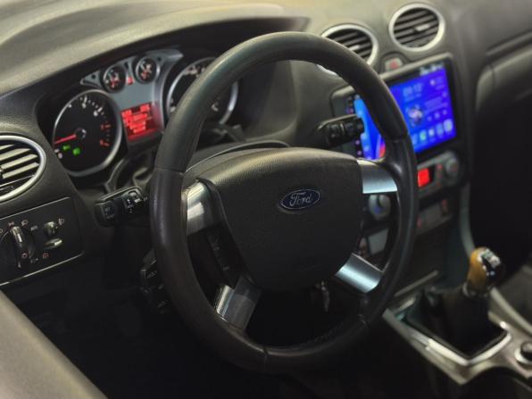 Ford Focus II Рестайлинг с пробегом 2008 года, цена 360 000 рублей, 290486 км, седан, Автокод Объявления