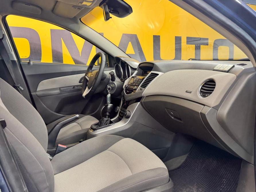 Chevrolet Cruze I Ижевск  - изображение 17