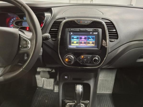 Renault Kaptur I с пробегом 2019 года, цена 1 475 000 рублей, 78636 км, внедорожник, Автокод Объявления