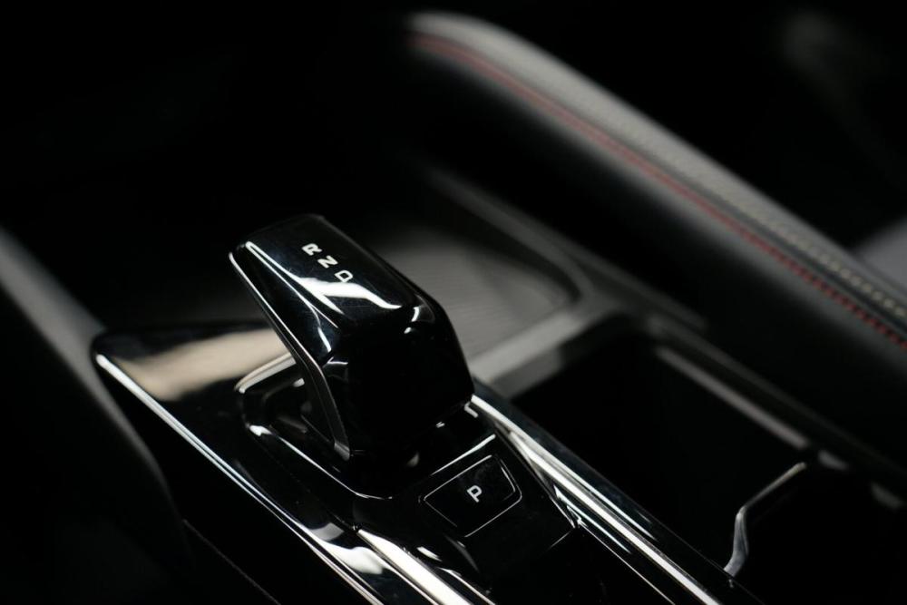 Geely Coolray I Рестайлинг Крым  - изображение 17