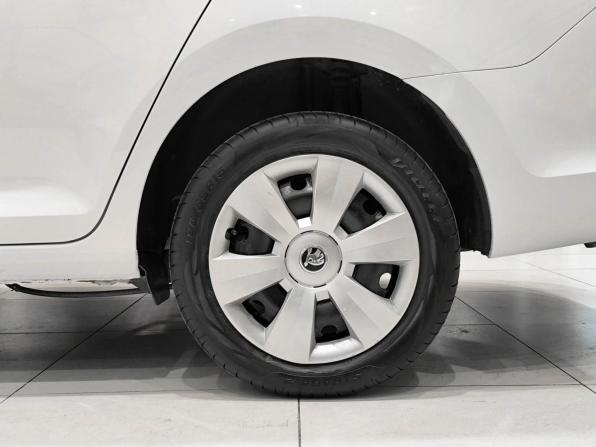Skoda Rapid I Рестайлинг с пробегом 2019 года, цена 1 320 000 рублей, 113935 км, лифтбек, Автокод Объявления