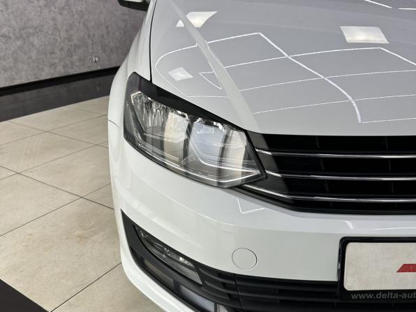 Volkswagen Polo V Рестайлинг с пробегом 2019 года, цена 1 095 000 рублей, 124461 км, седан, Автокод Объявления