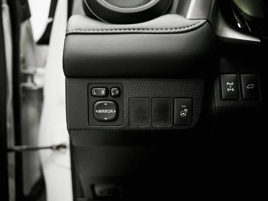 Toyota RAV4 IV (XA40) Рестайлинг Красноярск  - изображение 17