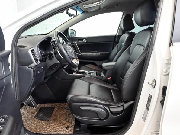 Kia Sportage IV Рестайлинг с пробегом 2021 года, цена 2 350 000 рублей, 100547 км, внедорожник, Автокод Объявления