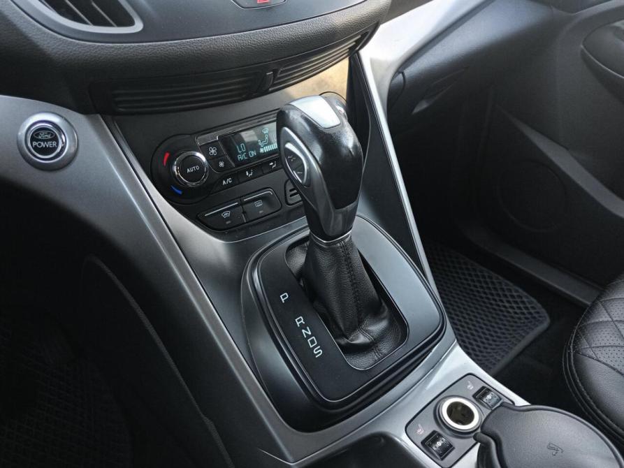 Ford Kuga II Казань  - изображение 11