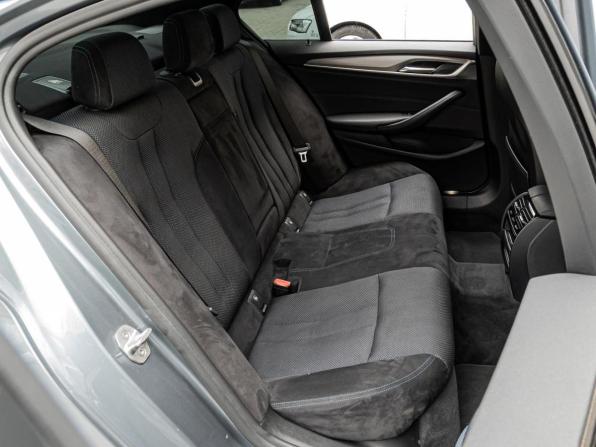 BMW 5 серии VII (G30/G31/G38) с пробегом 2018 года, цена 2 770 000 рублей, 168069 км, седан, Автокод Объявления