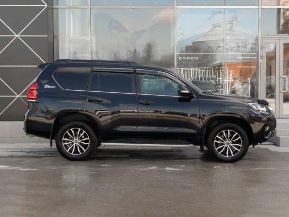 Toyota Land Cruiser Prado 150 Series Рестайлинг 2 с пробегом 2019 года, цена 5 500 000 рублей, 154964 км, внедорожник, Автокод Объявления
