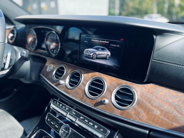 Mercedes-Benz E-Класс V (W213 S213 C238) с пробегом 2017 года, цена 2 950 000 рублей, 107832 км, седан, Автокод Объявления
