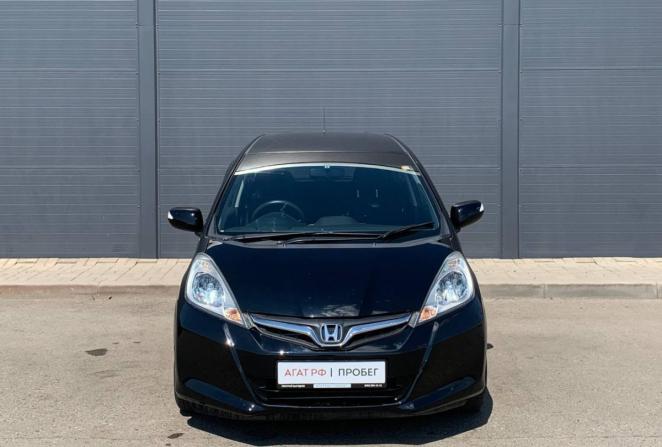 Honda Fit III с пробегом 2013 года, цена 795 000 рублей, 92814 км, хэтчбек, Автокод Объявления