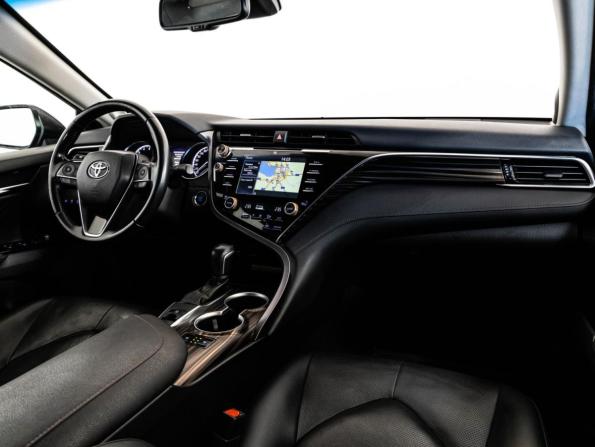 Toyota Camry VIII (XV70) с пробегом 2018 года, цена 2 149 000 рублей, 132500 км, седан, Автокод Объявления