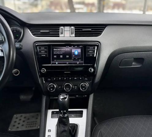 Skoda Octavia III (A7) с пробегом 2016 года, цена 1 190 000 рублей, 267436 км, лифтбек, Автокод Объявления