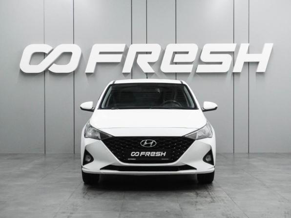 Hyundai Solaris II Рестайлинг с пробегом 2022 года, цена 1 499 000 рублей, 111568 км, седан, Автокод Объявления