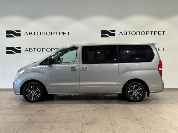Hyundai Grand Starex I с пробегом 2014 года, цена 1 499 000 рублей, 201569 км, минивэн, Автокод Объявления