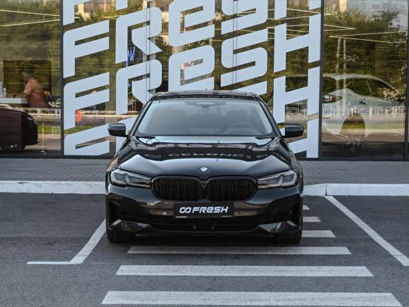 BMW 5 серии VII (G30/G31/G38) Рестайлинг с пробегом 2021 года, цена 4 300 000 рублей, 95442 км, седан, Автокод Объявления