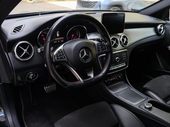 Mercedes-Benz GLA I (X156) Рестайлинг с пробегом 2017 года, цена 2 290 000 рублей, 103676 км, внедорожник, Автокод Объявления