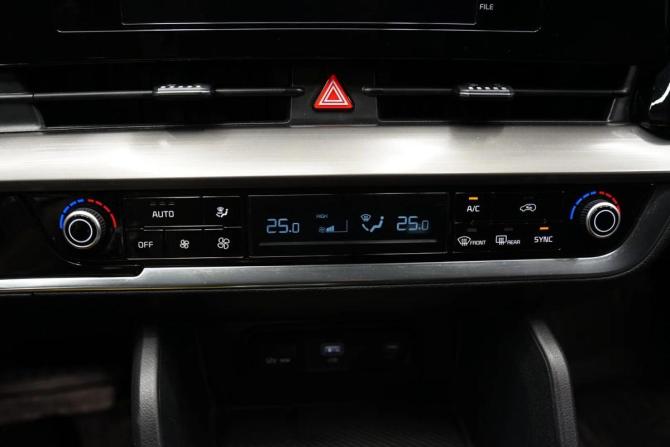 Kia Sportage V с пробегом 2023 года, цена 3 290 000 рублей, 28100 км, внедорожник, Автокод Объявления