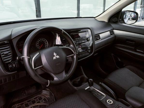 Mitsubishi Outlander III с пробегом 2013 года, цена 1 095 000 рублей, 354717 км, внедорожник, Автокод Объявления