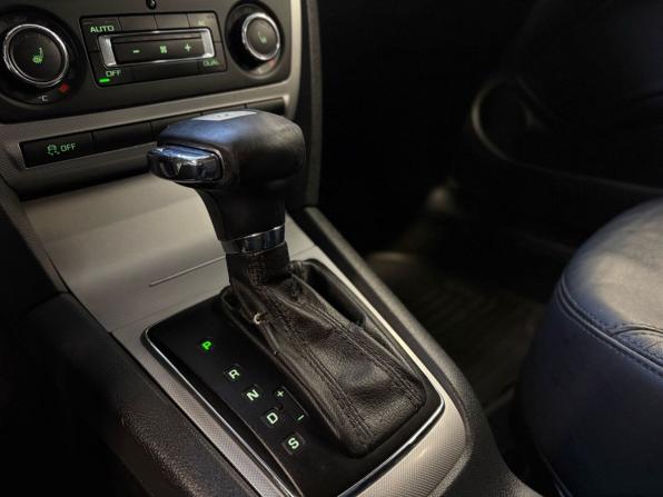 Skoda Octavia II (A5) Рестайлинг с пробегом 2013 года, цена 759 900 рублей, 265987 км, лифтбек, Автокод Объявления
