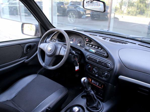 Chevrolet Niva I Рестайлинг с пробегом 2013 года, цена 600 000 рублей, 100300 км, внедорожник, Автокод Объявления