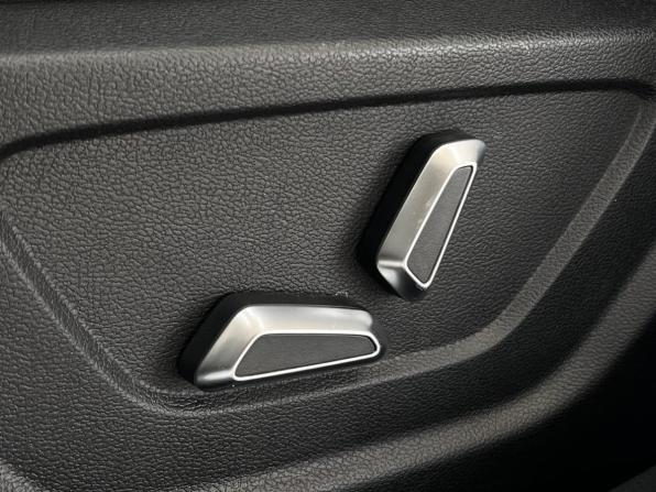 Geely Coolray I Рестайлинг с пробегом 2024 года, цена 1 950 000 рублей, 33256 км, внедорожник, Автокод Объявления
