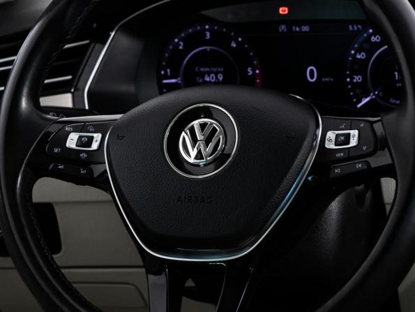 Volkswagen Passat B8 с пробегом 2019 года, цена 2 499 000 рублей, 205663 км, универсал, Автокод Объявления