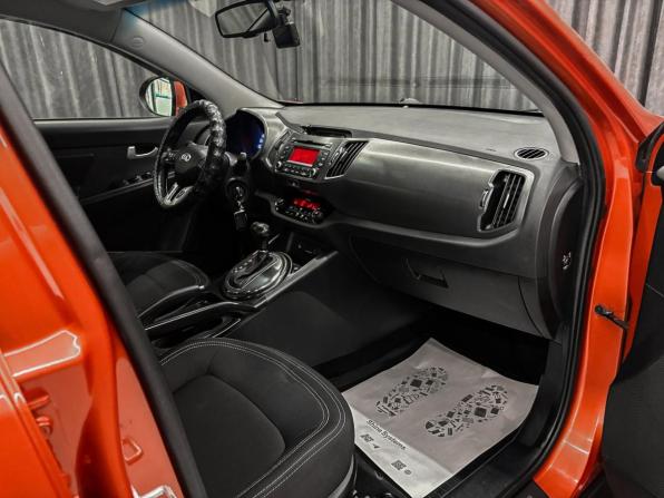 Kia Sportage III с пробегом 2013 года, цена 1 270 000 рублей, 182000 км, внедорожник, Автокод Объявления