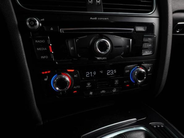 Audi A4 IV (B8) Рестайлинг с пробегом 2012 года, цена 1 929 000 рублей, 227322 км, седан, Автокод Объявления