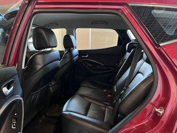 Hyundai Santa Fe III с пробегом 2014 года, цена 1 992 000 рублей, 120143 км, внедорожник, Автокод Объявления