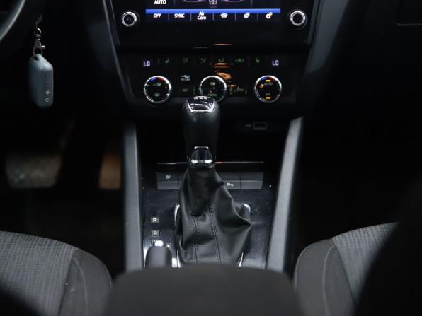 Skoda Octavia III (A7) Рестайлинг с пробегом 2018 года, цена 2 090 000 рублей, 85720 км, лифтбек, Автокод Объявления