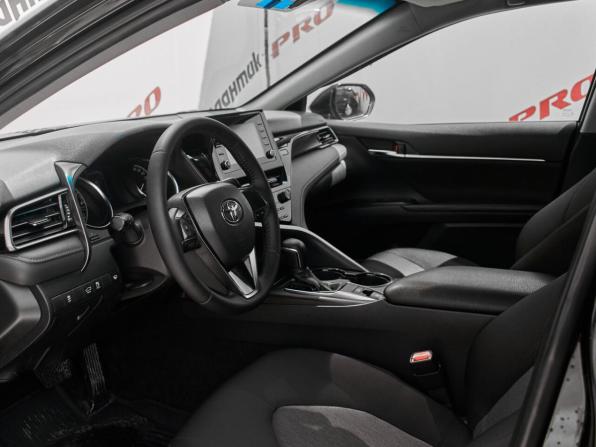 Toyota Camry VIII (XV70) Рестайлинг с пробегом 2021 года, цена 2 600 000 рублей, 78732 км, седан, Автокод Объявления