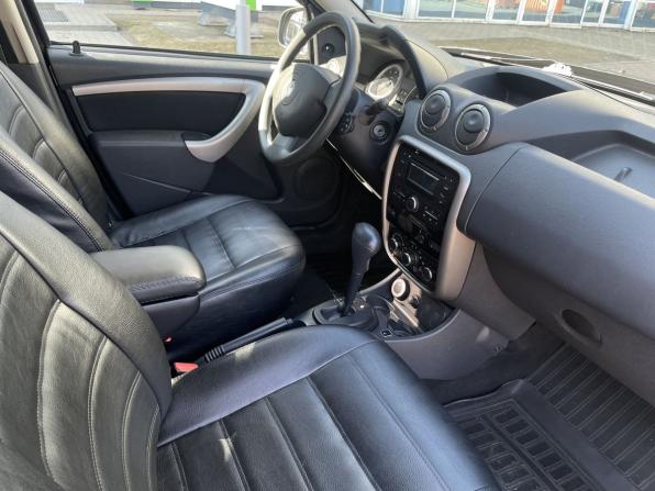 Renault Duster I с пробегом 2014 года, цена 1 045 000 рублей, 80237 км, внедорожник, Автокод Объявления