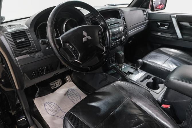 Mitsubishi Pajero IV с пробегом 2007 года, цена 1 659 000 рублей, 302000 км, внедорожник, Автокод Объявления
