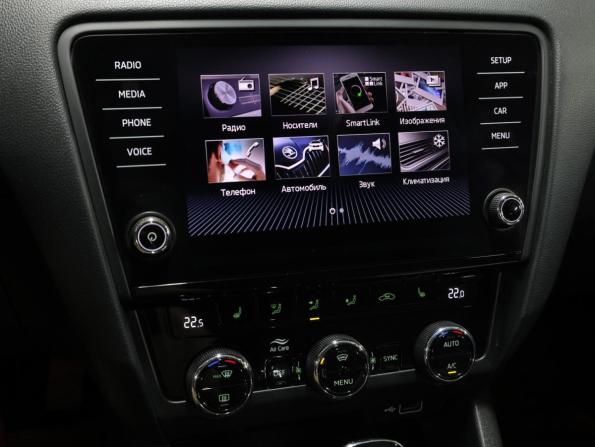 Skoda Octavia III (A7) Рестайлинг с пробегом 2019 года, цена 1 627 000 рублей, 148000 км, лифтбек, Автокод Объявления