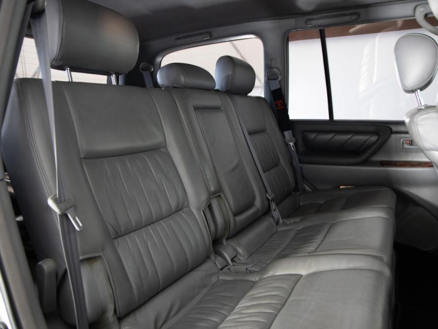 Toyota Land Cruiser 100 Series Санкт-Петербург  - изображение 12
