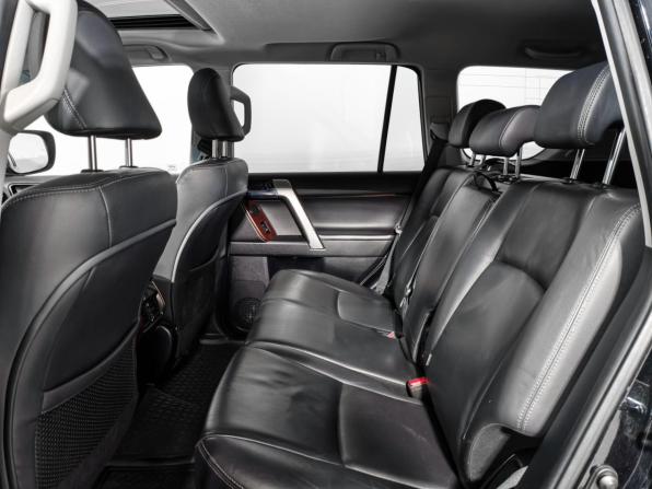 Toyota Land Cruiser Prado 150 Series Рестайлинг 1 с пробегом 2015 года, цена 2 990 000 рублей, 282768 км, внедорожник, Автокод Объявления