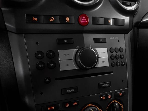 Opel Antara I с пробегом 2010 года, цена 697 000 рублей, 132466 км, внедорожник, Автокод Объявления