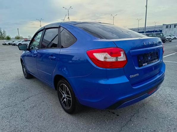 Lada (ВАЗ) Granta I Рестайлинг с пробегом 2022 года, цена 704 995 рублей, 74001 км, хэтчбек, Автокод Объявления