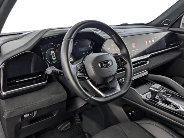 Geely Monjaro I с пробегом 2024 года, цена 3 450 000 рублей, 46323 км, внедорожник, Автокод Объявления