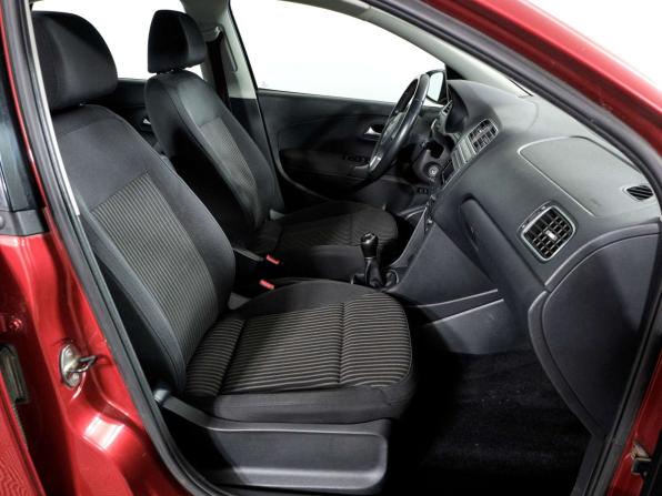 Volkswagen Polo V с пробегом 2012 года, цена 698 000 рублей, 135609 км, седан, Автокод Объявления