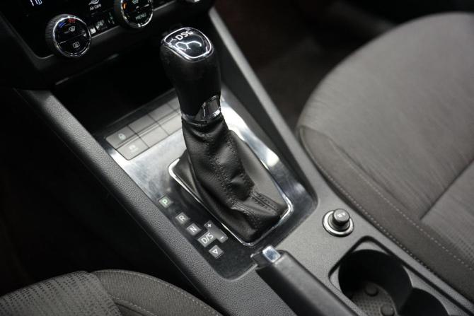 Skoda Octavia III (A7) Рестайлинг с пробегом 2019 года, цена 2 380 000 рублей, 152000 км, лифтбек, Автокод Объявления
