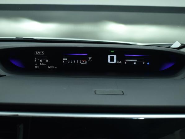 Honda Stepwgn V Рестайлинг с пробегом 2021 года, цена 2 794 995 рублей, 43534 км, минивэн, Автокод Объявления
