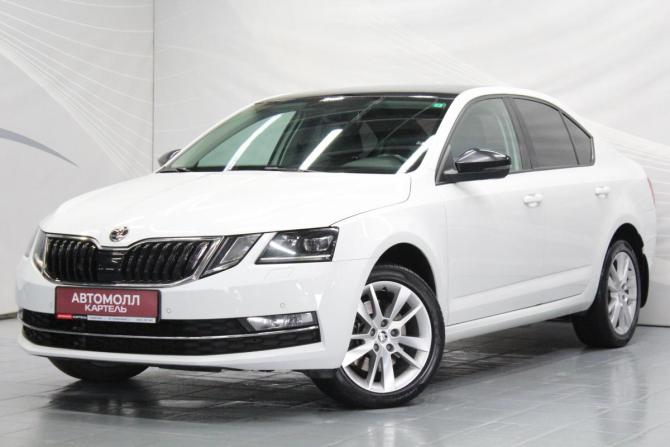 Skoda Octavia III (A7) Рестайлинг с пробегом 2017 года, цена 1 899 000 рублей, 127000 км, лифтбек, Автокод Объявления