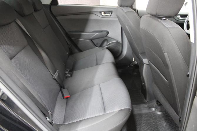 Hyundai Solaris II Рестайлинг с пробегом 2021 года, цена 1 065 000 рублей, 286214 км, седан, Автокод Объявления