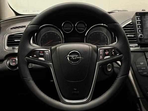 Opel Insignia I с пробегом 2013 года, цена 885 000 рублей, 114950 км, седан, Автокод Объявления