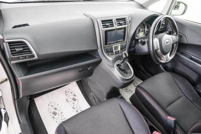 Subaru Trezia с пробегом 2011 года, цена 859 000 рублей, 132000 км, хэтчбек, Автокод Объявления