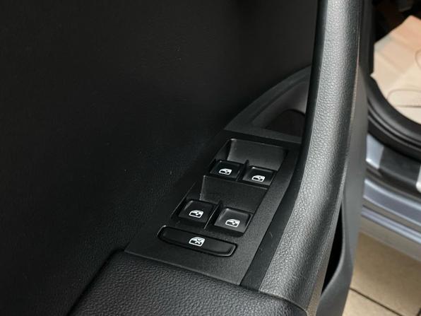 Skoda Octavia III (A7) с пробегом 2016 года, цена 1 290 000 рублей, 132226 км, лифтбек, Автокод Объявления