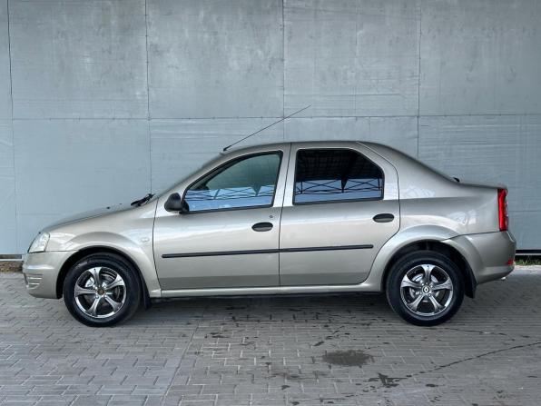 Renault Logan I Рестайлинг с пробегом 2010 года, цена 410 000 рублей, 138617 км, седан, Автокод Объявления