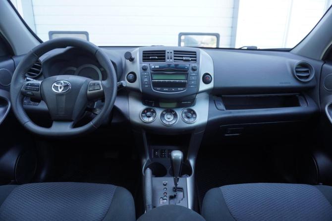 Toyota RAV4 III (XA30) Рестайлинг с пробегом 2011 года, цена 1 385 000 рублей, 167334 км, внедорожник, Автокод Объявления