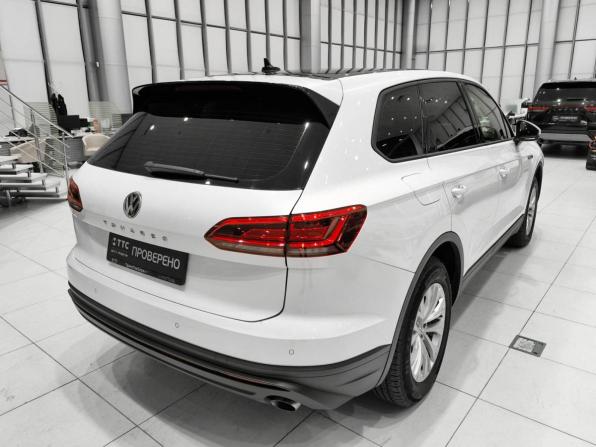 Volkswagen Touareg III с пробегом 2018 года, цена 4 550 000 рублей, 103755 км, внедорожник, Автокод Объявления